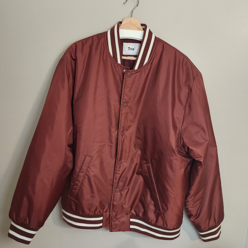 Aritiza TNA bomber jacket